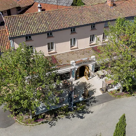 Comme Chez Soi Hotel *