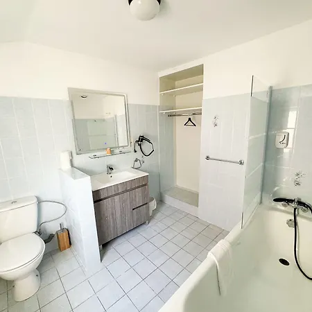 Comme Chez Soi Hotel Jas