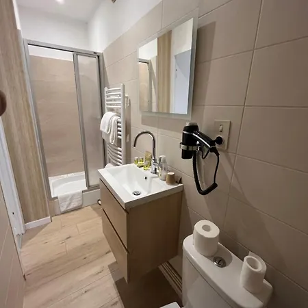 Comme Chez Soi Hotel Jas
