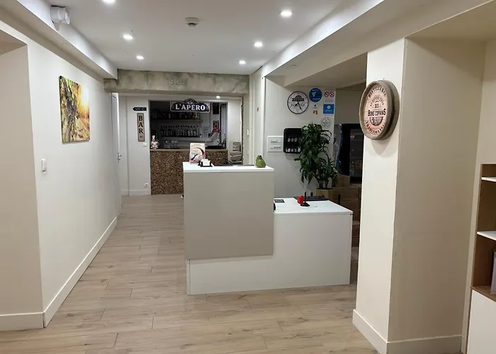 Comme Chez Soi Hotel