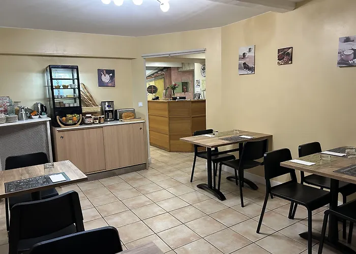 Comme Chez Soi