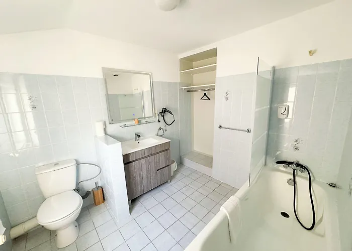 Comme Chez Soi Hotel Jas