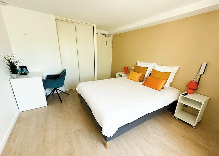 Comme Chez Soi Hotel Jas