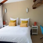 Hotel Comme Chez Soi *