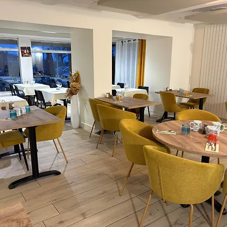 Comme Chez Soi Hotel